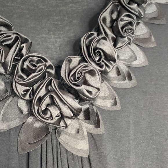 Red Coral Black Rosette Dress - Picture 3 of 7